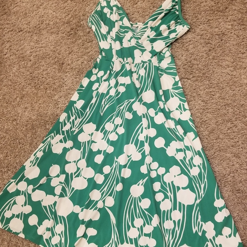 Merona Green White Lilypad flowy dress medium